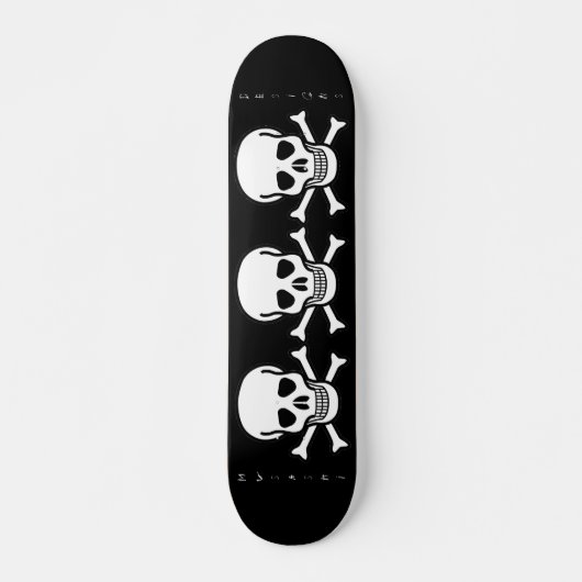 Musashi Design Triple Skull Persoonlijk Skateboard (Voorkant)