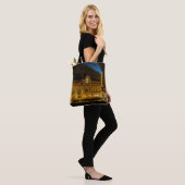 Musée d'Orsay in Parijs 's nachts Tote Bag (Op model)