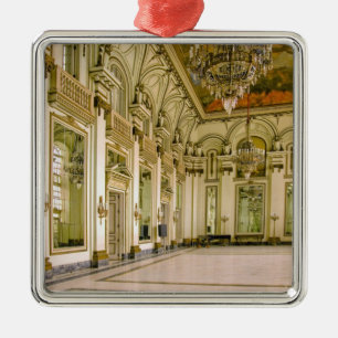 Museo de La Revolucion, Museum van de Metalen Ornament