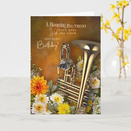 Music Theme Belated Birthday Card Brass Instrument Kaart (Gele Bloem)