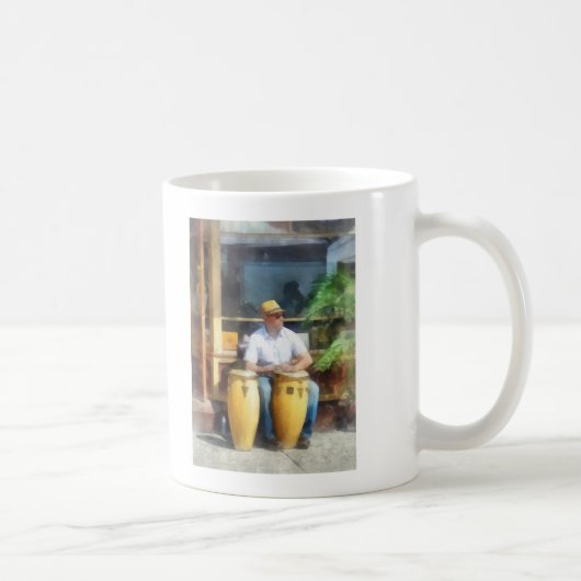 Musici - Bongo Drums spelen Koffiemok (Rechts)