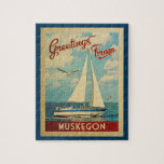 Muskegon Sailboot Vintage Travel Michigan Legpuzzel<br><div class="desc">Deze groeten van Muskegon Michigan vintage zijn een boot die op het water zeilt met zeemijlen en een blauwe hemel gevuld met prachtige witte wolken.</div>