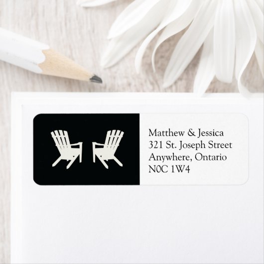 Muskoka Stoel Bruiloft Retouradres // Zwart Etiket (Insitu)