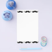 Mustache 5,5 x 8,5-inch brochure (Enkel)