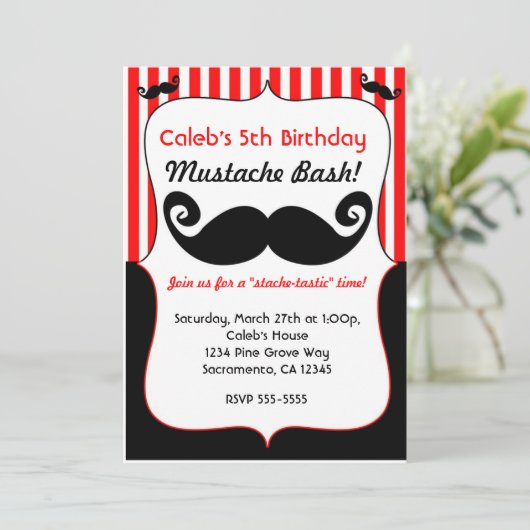 Mustache Bash Rood Wit Zwart Gestreepte Uitnodigin Kaart (Staand voorkant)