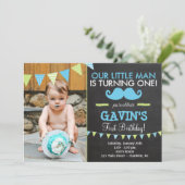 Mustache First Birthday Uitnodiging (Staand voorkant)