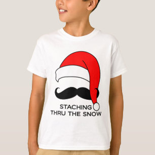 Mustache Kerstmis: doormidden door de sneeuw T-shirt