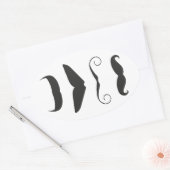 Mustache lijst - Kies uw wapen!! Ovale Sticker (Envelop)