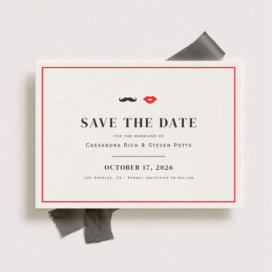 Mustache & Lips Quirky Wedding Sla de datum op Save The Date