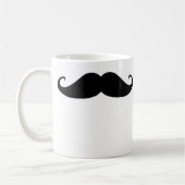 Mustache mok (Links)