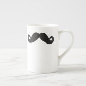 Mustache Mok (Rechts)