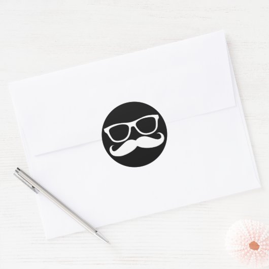 Mustache Nerd Ronde Sticker (Envelop)