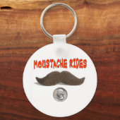 MUSTACHE RIDES 25 CENTEN SLEUTELHANGER (Voorkant)