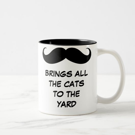 Mustache(s) brengt alle katten naar de Mok (Rechts)