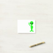 Mustachioed Groene Alien Post-it® Notes (Op bureau)