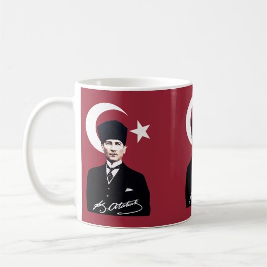 Mustafa Kemal Atatürk Koffiemok (Links)