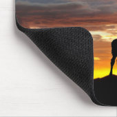 Mustang Mare en Foal Silhouette met zonsondergang Muismat (Hoek)