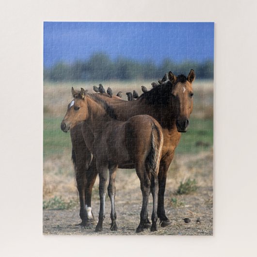Mustang Mare en kalveren met vogels Legpuzzel (Verticaal)
