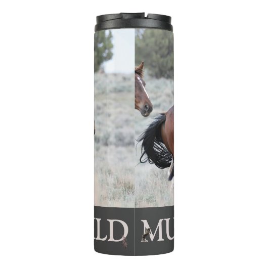 MustangWild Water Bottle - Lobo Thermosbeker (Achterkant)