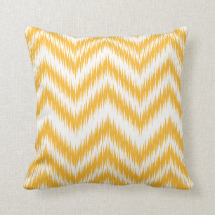 Mustard Chevron Ikat Pattern Pillow Kussen