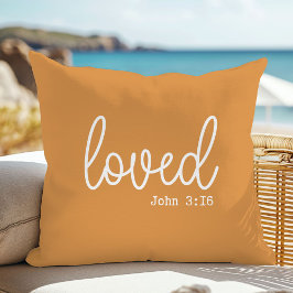 Mustard Love Quote Sierkussen