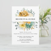 Mustard Yellow Floral Sage Greenery Modern Wedding Kaart (Staand voorkant)