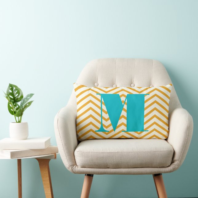 Mustard Yellow Ivory en Aqua Monogram Zig Zag Kussen (Stoel)