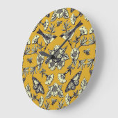Mustard Yellow & Navy Birds, Butterflies & Flowers Grote Klok (Hoek)