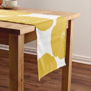 Mustard Yellow Retro Poppy Flower Pattern Korte Tafelloper