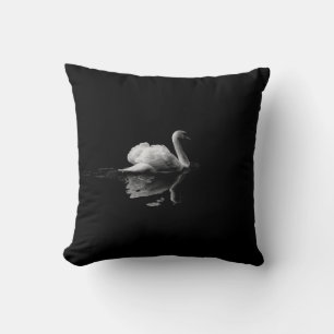 MUTE SWAN IN LAGE LICHTE FOTOGRAFIE KUSSEN