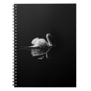 MUTE SWAN IN LAGE LICHTE FOTOGRAFIE NOTITIEBOEK