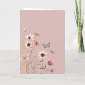 Muted Blush Wildflower Butterfly Happy Birthday Kaart (Achterkant)