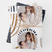 Muted Boho Shapes en Faux Gold Stippen Vakantie Inpakpapier Vel (In situ)