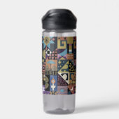 Muted Earthy Folk Art Patchwork Quilt Waterfles (Achterkant)