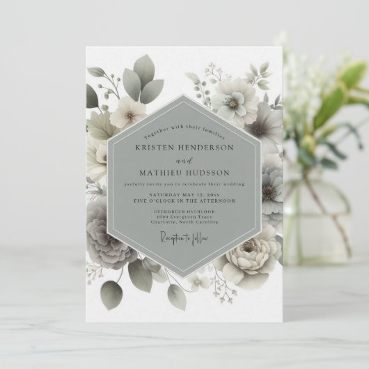 Muted Green Botanical Romance Wedding Kaart (Staand voorkant)
