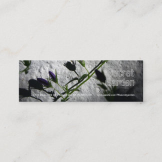Muur met bloemen mini visitekaartje