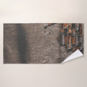 Muur met gebroken stenen badhanddoek (Badhanddoek)