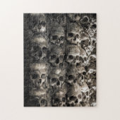 Muur vol met Botten en schedels in de botkapel Legpuzzel (Verticaal)
