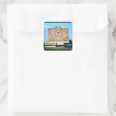 Muurmozaïek op de gevel van de centrale bibliothee vierkante sticker (Tas)