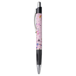 Muziek dansen op kleuren in roze pen