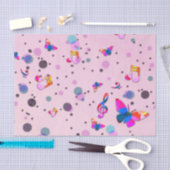 Muziek dansen op kleuren in roze tissuepapier (Craft)