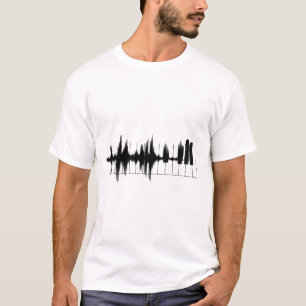 Muziek noten. Keyboard, piano toetsen. T-shirt
