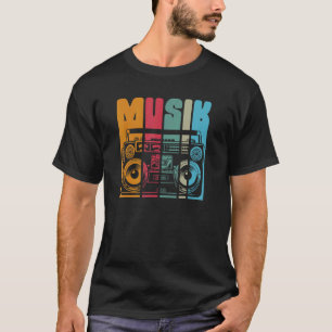 Muziek oude radio en mobiel stereosysteem t-shirt