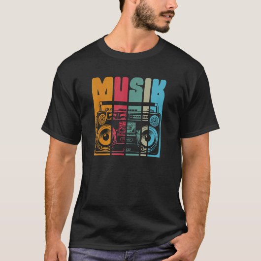 Muziek oude radio en mobiel stereosysteem t-shirt (Voorkant)