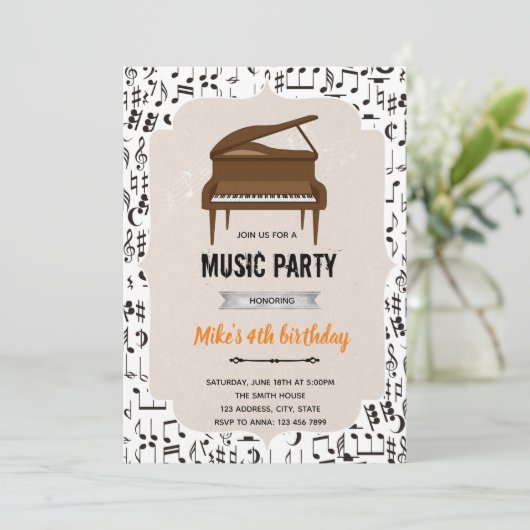 Muziek piano verjaardagsfeest thema kaart (Staand voorkant)