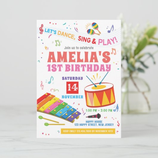 Muziek verjaardagsuitnodiging. Meisje verjaardag Kaart (Staand voorkant)