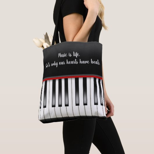 Muziekcitaat op piantoetsenbord tote bag (Dichtbij)