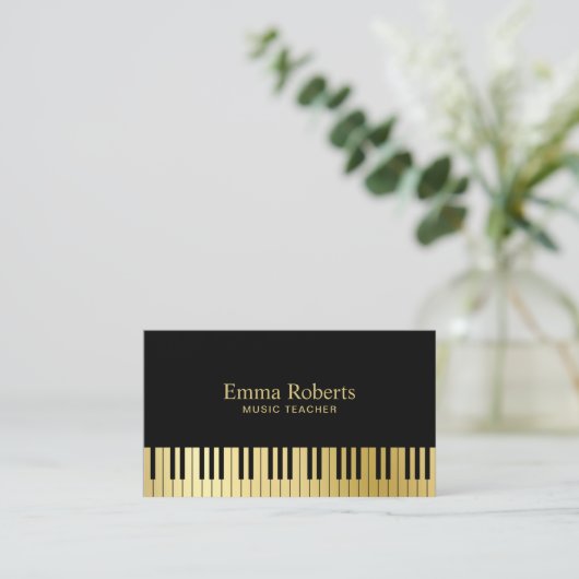 Muziekleraar Piano Keys Modern Black & Gold Visitekaartje (Staand voorkant)
