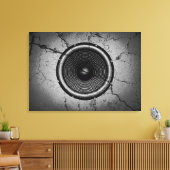 Muziekluidspreker op een gekraakte muur canvas afdruk (Insitu (Woonkamer))