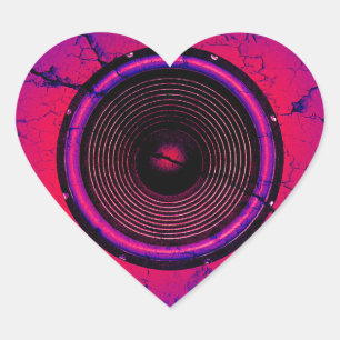 Muziekluidspreker op een gekraakte muur hart sticker